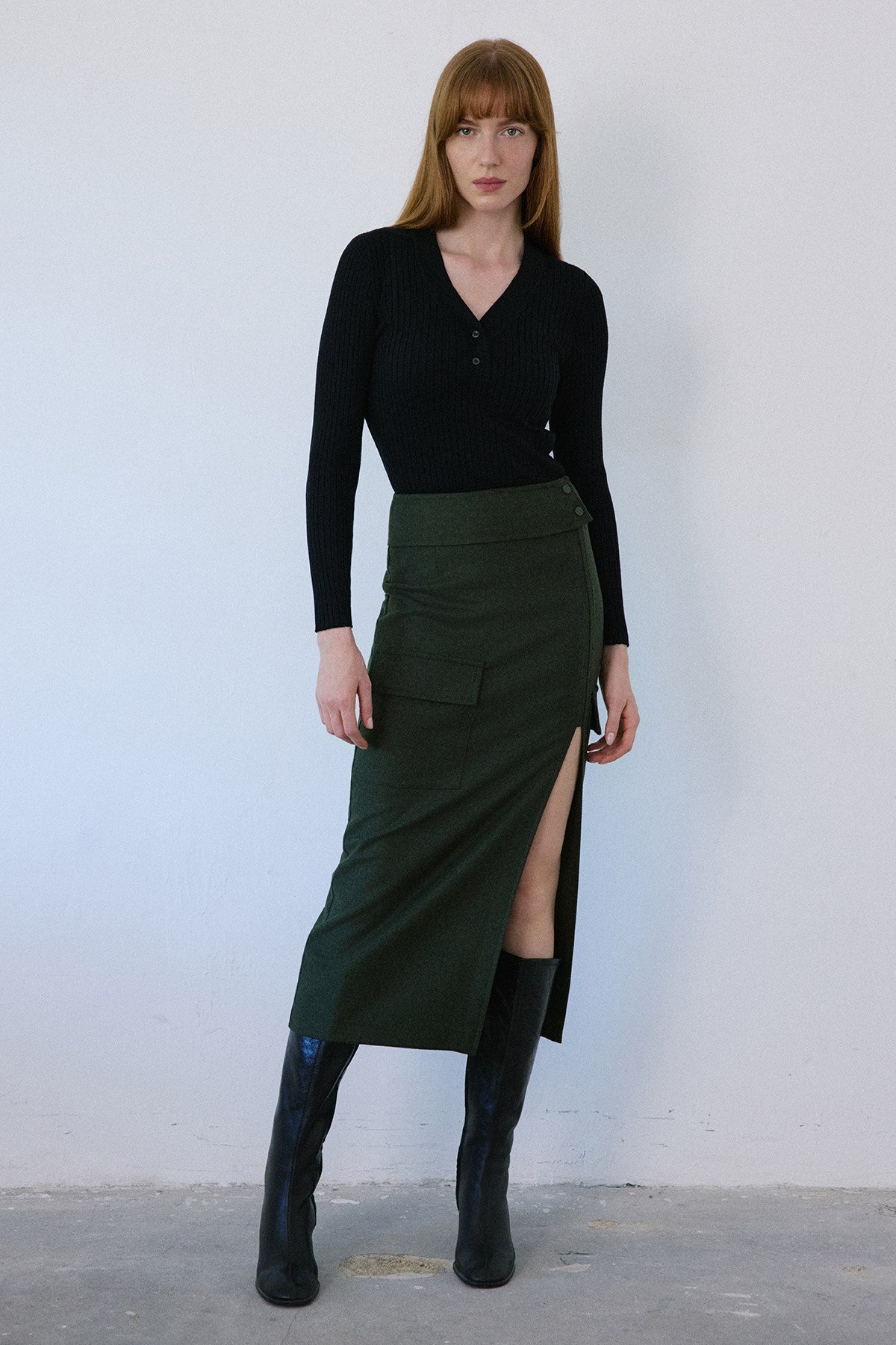 V Neck Ribbed Knit  Sweater