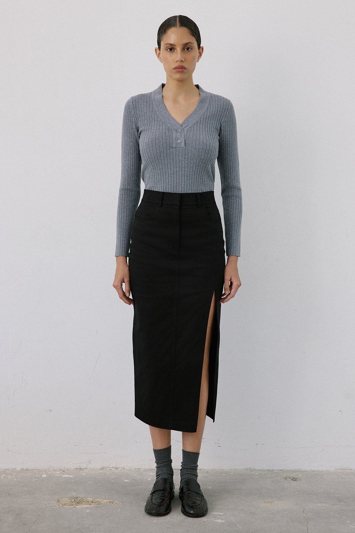 V Neck Ribbed Knit  Sweater